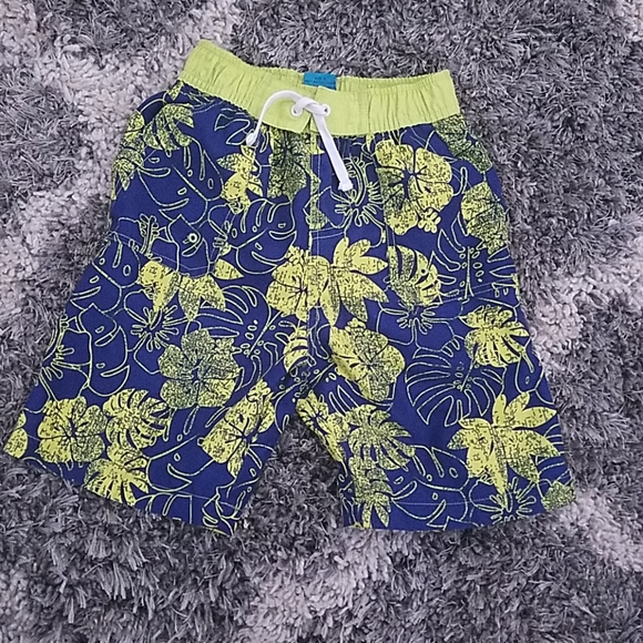 Neon green and blue size 5 swim trunks. In EUC. - Picture 1 of 5